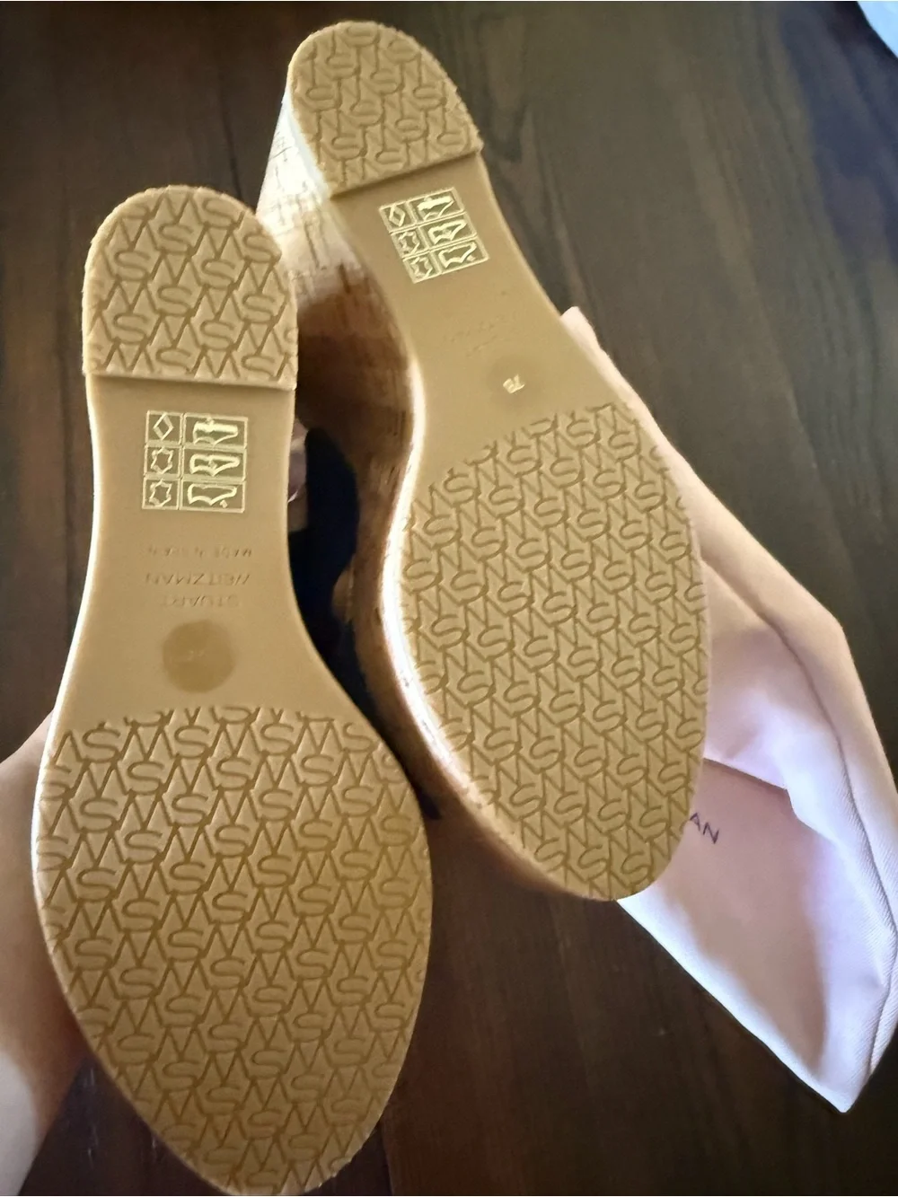 Stuart Weitzman Carmen Wedge Sandals BRAND new sz7 - Picture 9 of 11